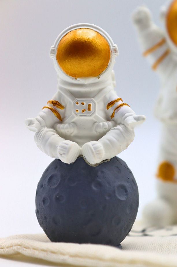Astronot 3'lü Set Biblo Dekorasyon-el Yapımı-gold-masa Boy - 6