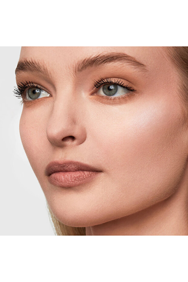 هايلايتر بتأثير القصبة الناعمة - 2