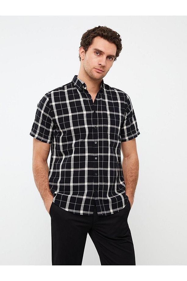 LCWAIKIKI Classic Regular Fit Kısa Kollu Ekose Poplin Erkek Gömlek - 1