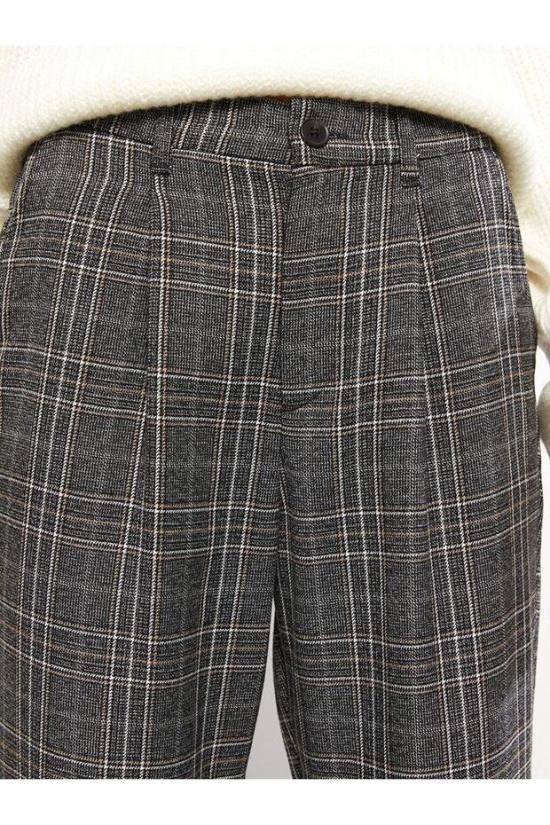 LCW Casual Standart Fit Ekose Kadın Pantolon - 3