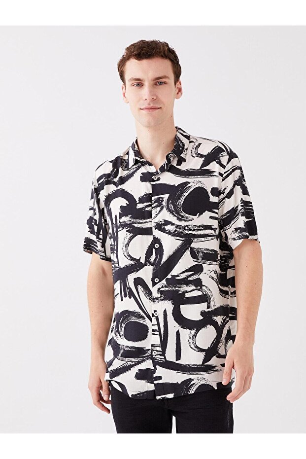 LCW Casual Regular Fit Kısa Kollu Desenli Viskon Erkek Gömlek - 2