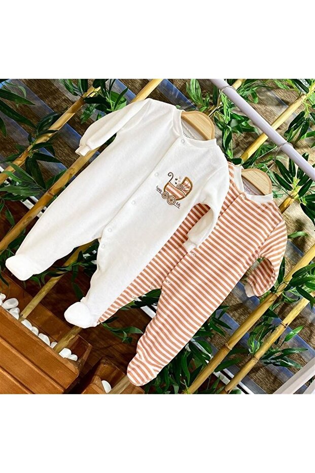 2-Piece Velvet Newborn Baby Jumpsuit Set with Booties Striped