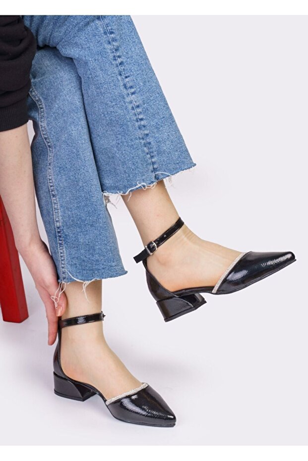 Black Wrinkled Patent Leather 5 Pont