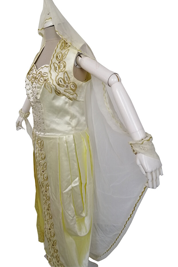 Bindallı Şalvarlı Takım - 3