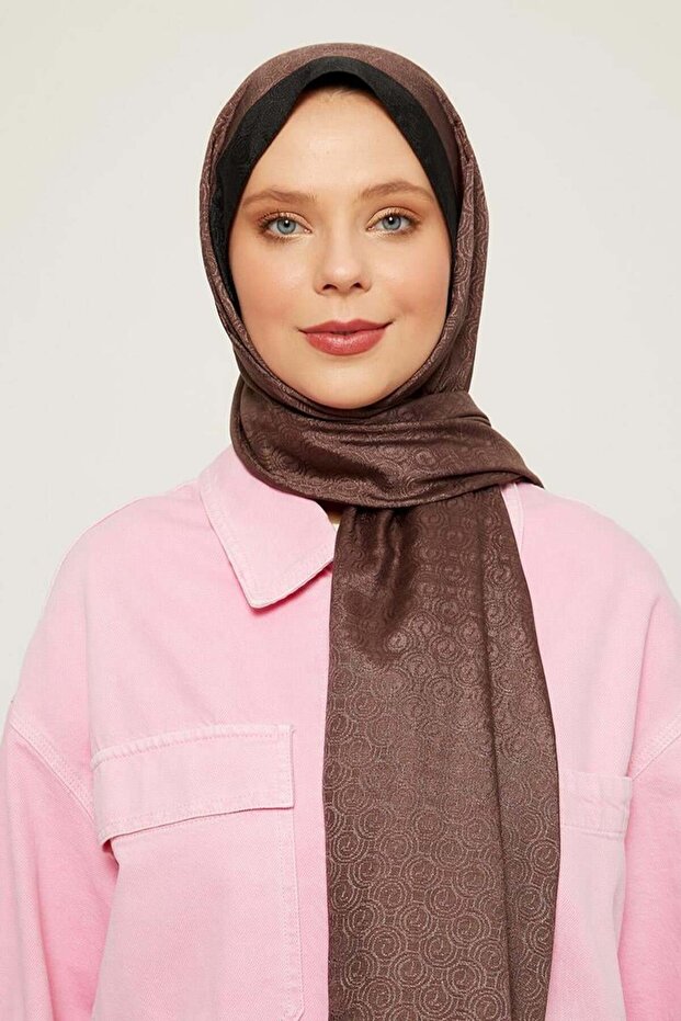 Ring Patterned Monogram Shawl - 1