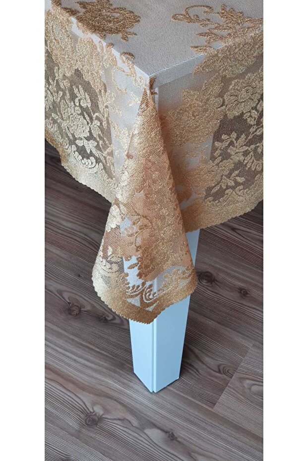 Güllü Desen Örme Masa Örtüsü Gold - 1