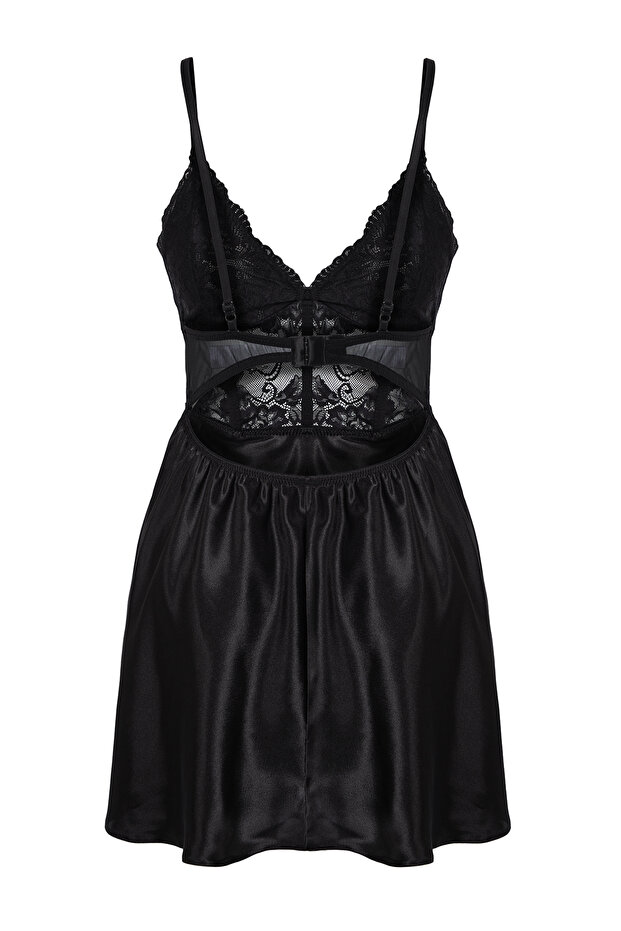 Siyah Dantelli Sırt Agraf ve Pencere/Cut Out Detaylı Saten Dokuma Gecelik THMSS24GC00029 - 8