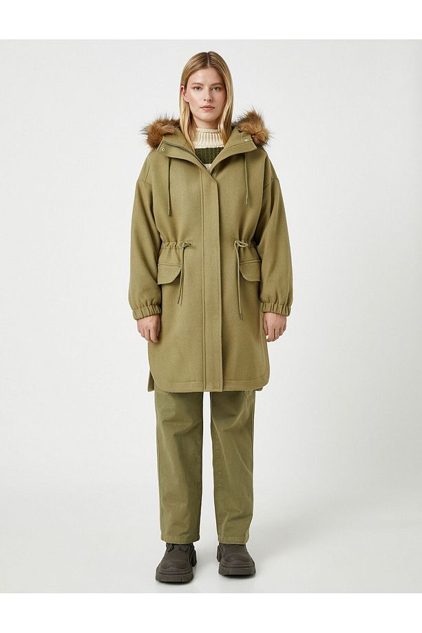 Şahika Ercümen X - Kapüşonlu Oversize Kaşe Kaban - 4