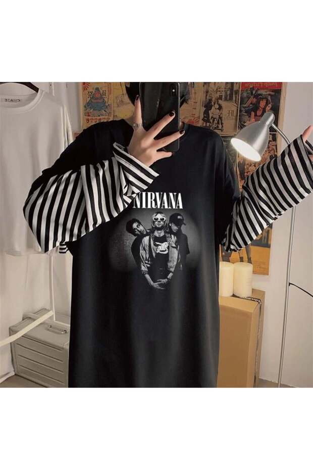 Nirvana Artists Printed Fake Sleeves Unisex Black T-shirt