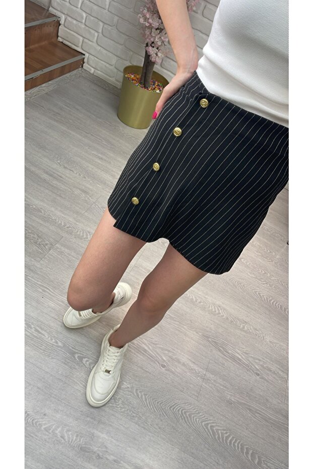 Çizgili Etek Şort - 3