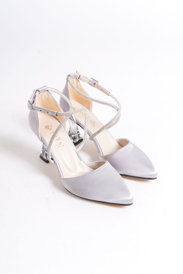 Transparent Heeled shoes with cross lamps