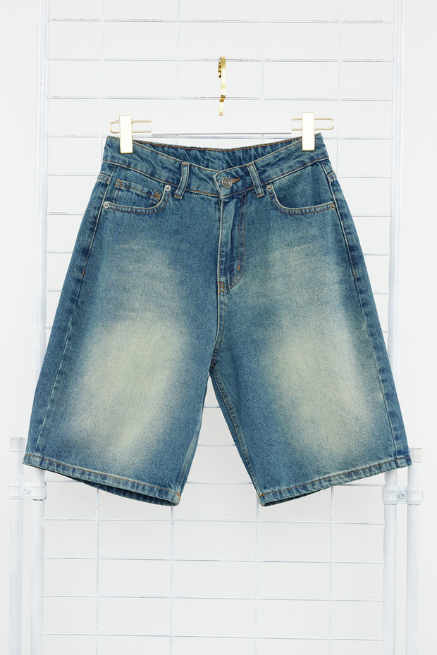 Mavi Geniş Kesim Bol Eskitme Denim Kot Şort TMNSS24SR00073 - 10
