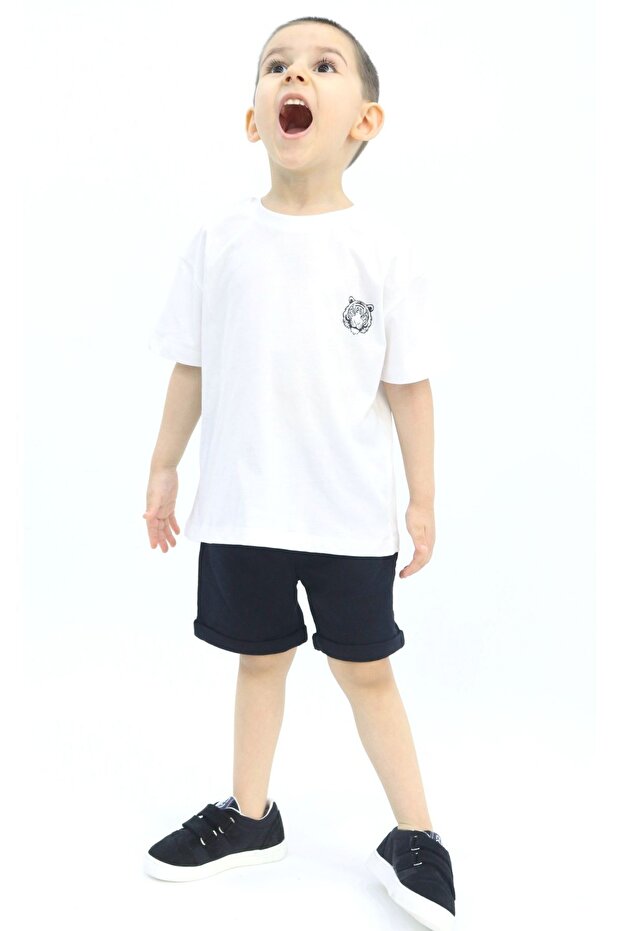 طقم صيفي كاجوال أساسي بنمط النمر للأولاد (2-9 سنوات) - 4