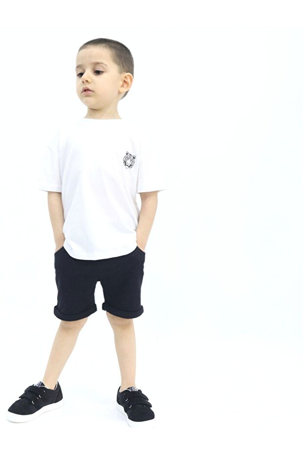 طقم صيفي كاجوال أساسي بنمط النمر للأولاد (2-9 سنوات) - 2