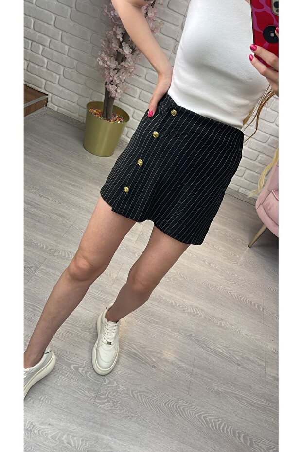 Çizgili Etek Şort - 2