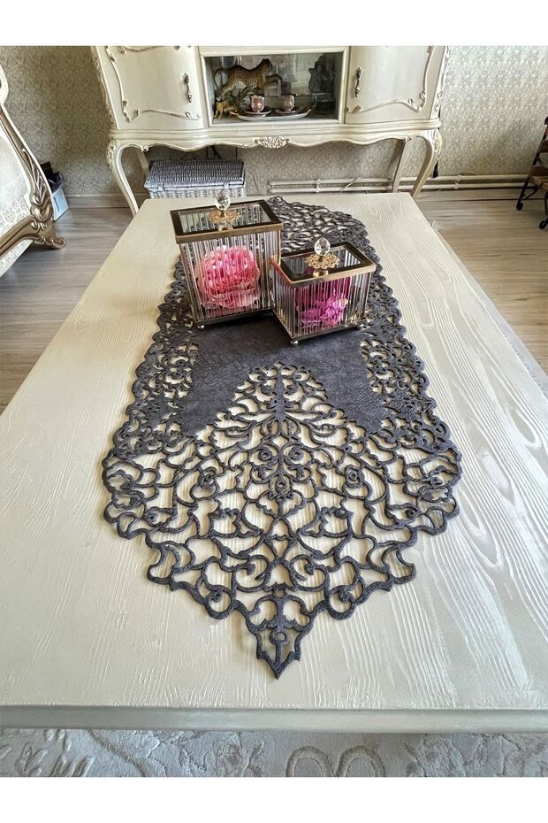 طاولة قهوة من جلد الغزال باللون الرمادي الداكن بطول 40 × 100 سم