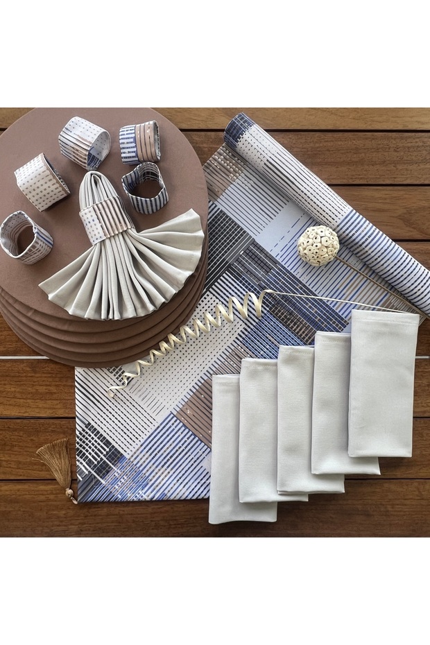 Placemat, New Season, Beige Soft Stripes Pattern, 6 Placemats, 6 Napkins, 6 Napkin Rings and Table Runner Cover