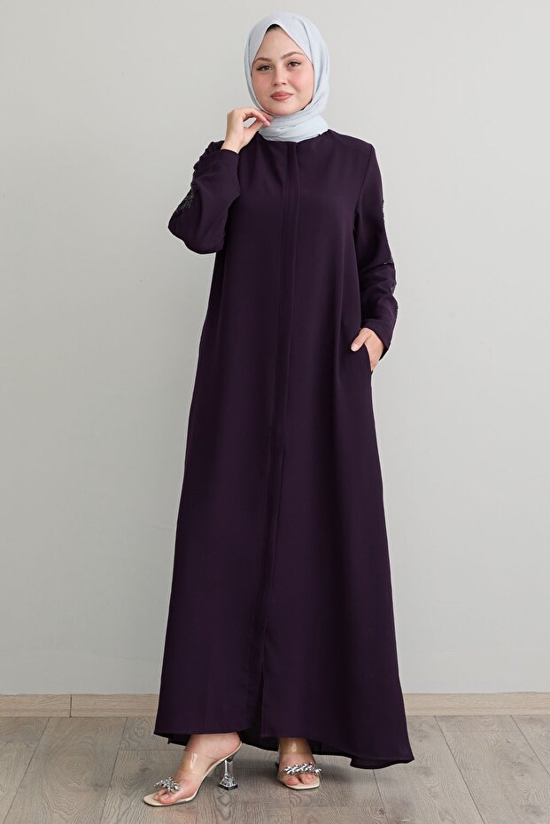 Plum Ferace with Leaf Pearls on Arms