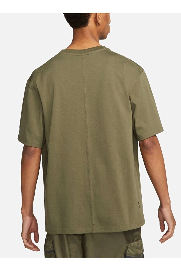 Sportswear Tech Pack Graphic Oversize Tshirt - 4