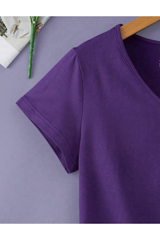 V Yaka Basic Çiçek Baskılı Pamuklu Tshirt (normal Kalıp) - 3