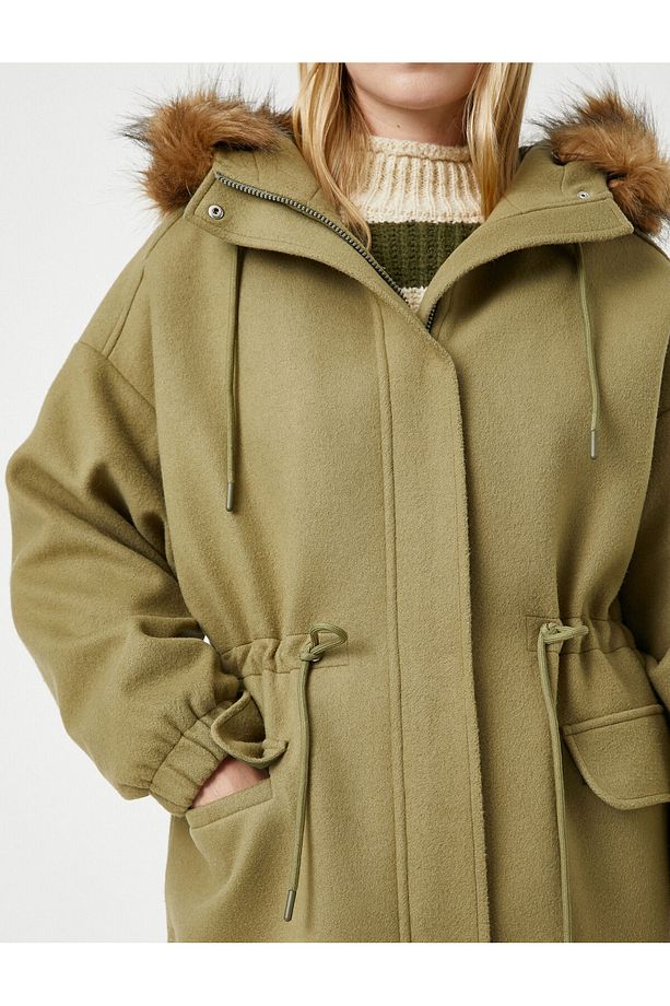 Şahika Ercümen X - Kapüşonlu Oversize Kaşe Kaban - 7