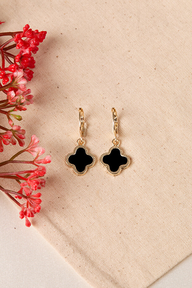 Kadın Yonca Model Küpe - 1