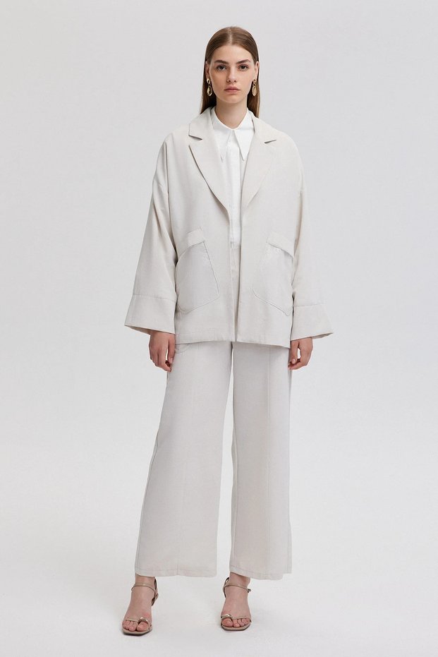 Organze Pocket Detailed Linen Suit