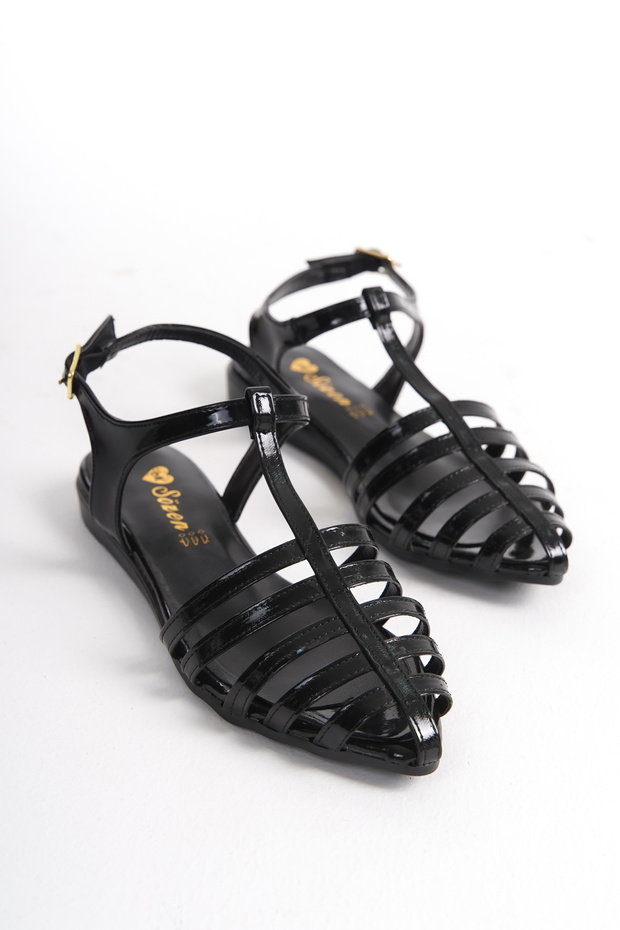Dorva Ankle Strap Pointed Toe Sandals