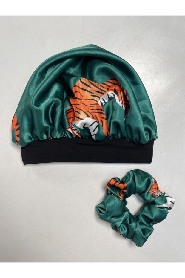 Green Tiger Patterned Satin Bonnet and Buckle Set for Curly Hair