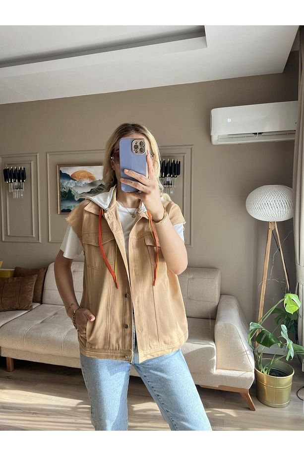 Çıkarılabilir Kapüşonlu Gabardin Yelek Camel - 2