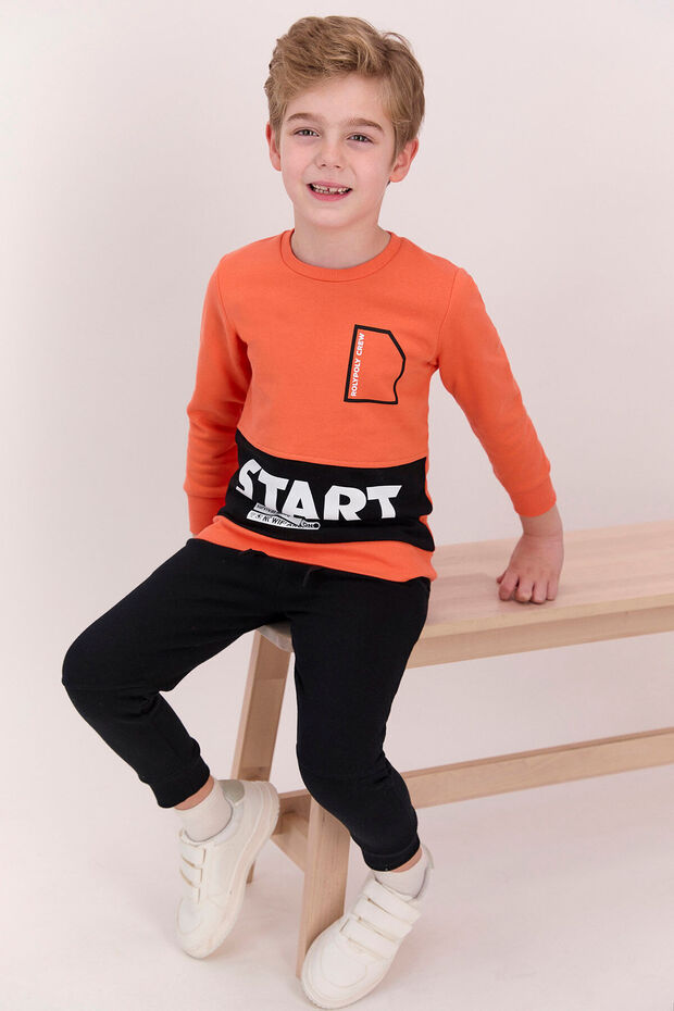طقم بدلة رياضية للأولاد من Rolypoly Start باللون البرتقالي - 2