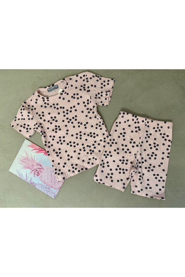 Girls' Short Leggings and Floral Set