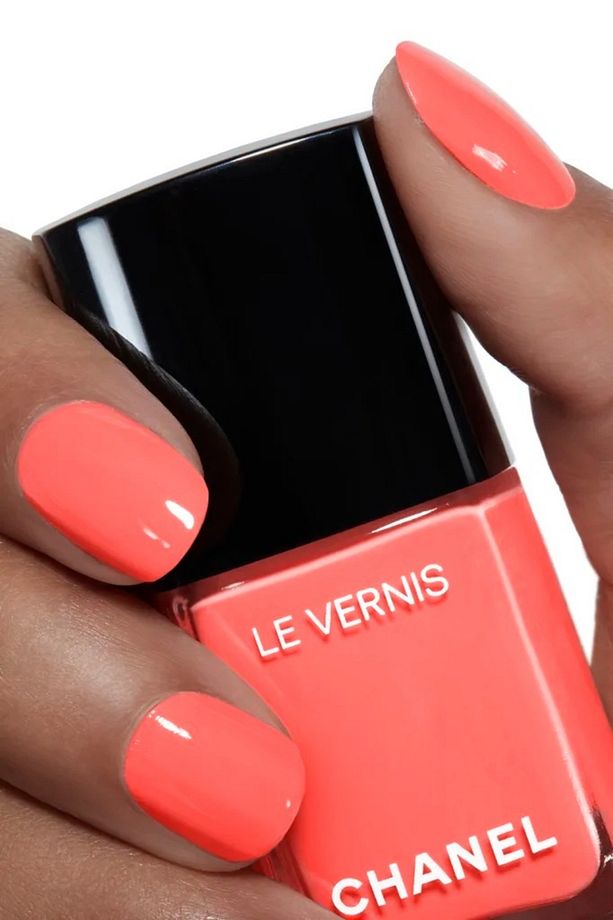 LE VERNIS-Eko-Seramidleri İle Zenginleştirilmiş Yoğun Pigmentli Ultra Parlak Bitişli Oje 13ML - 5