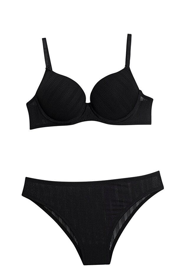 Light Supported and Twist Patterned Basic Bra Set - 8