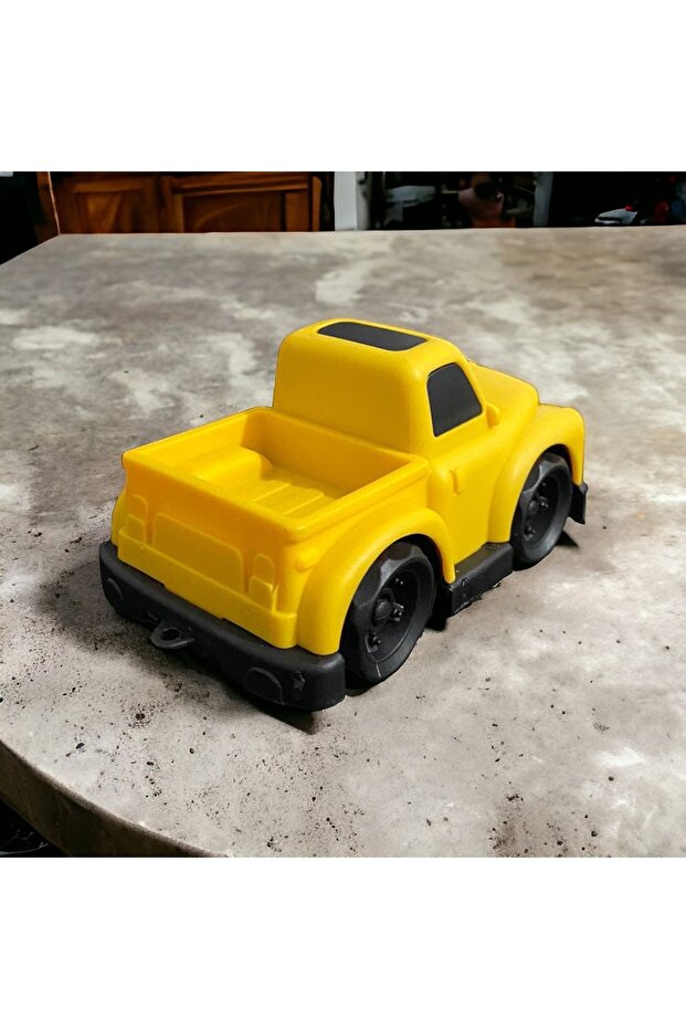 MİNİK SARI OYUNCAK ARABA - 3