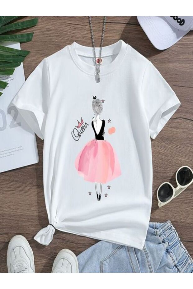 White Printed Oversize T-Shirt - Crew Neck, Short Sleeve