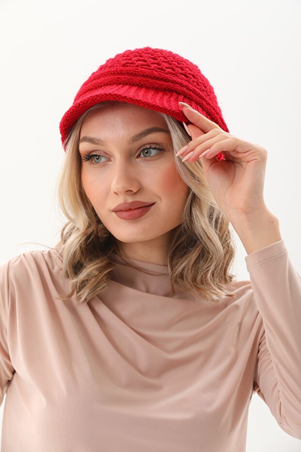 Siperli Çift Kat Kırmızı Triko Örme Bere - 1