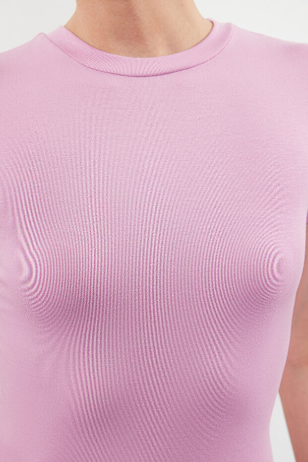 Pembe Viskoz/Yumuşak Kumaş Vücuda Oturan Esnek Örme Bluz TWOSS24BZ00296 - 4