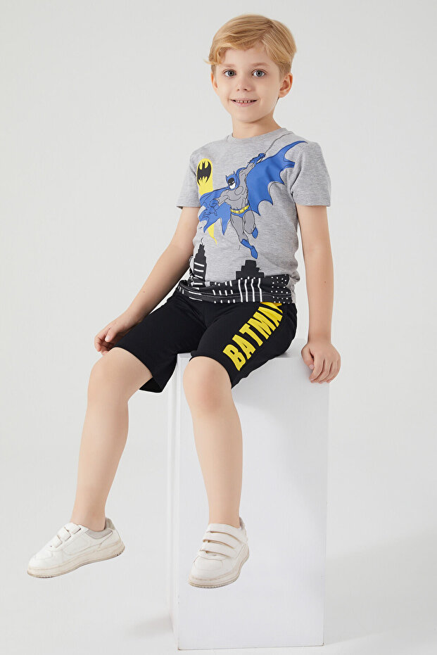 بدلة برمودا رمادية للأولاد - 1