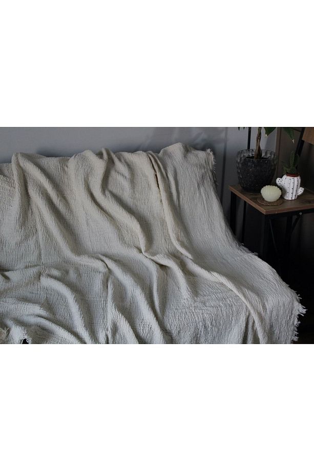 4 Katlı 4 Kenarı Saçaklı Muslin Koltuk Örtüsü / Tv Battaniyesi / Battaniye 230 X 250 - 1