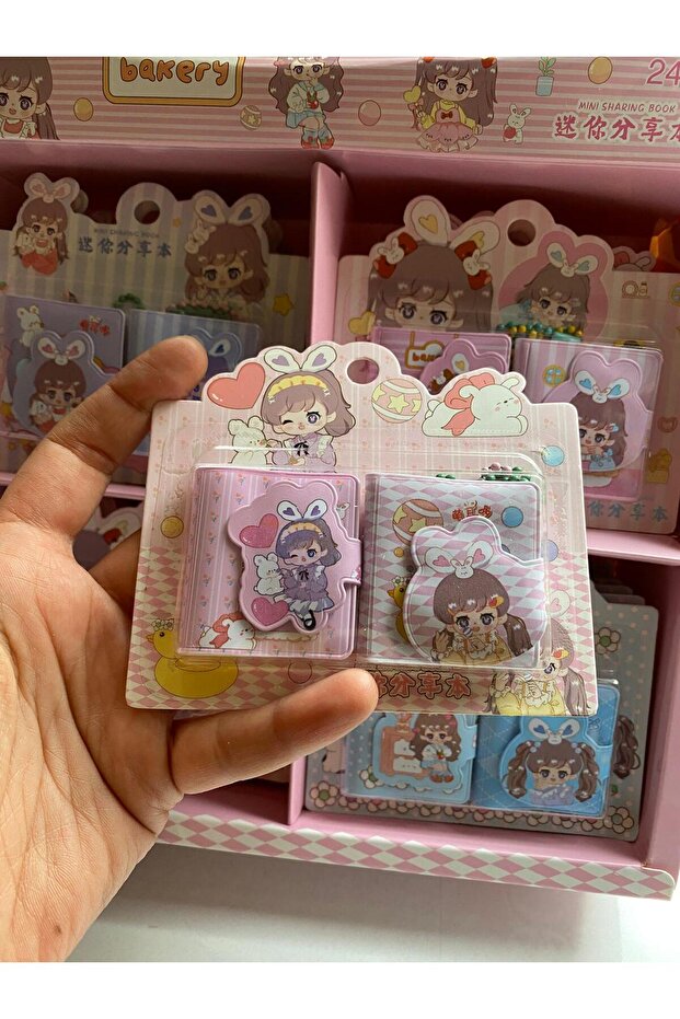 Set of 2 Mini Princess Design Velcro Notebooks & Keychain