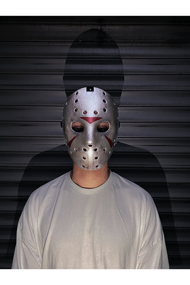 Jason Voorhees 13.cuma Maskesi - 4