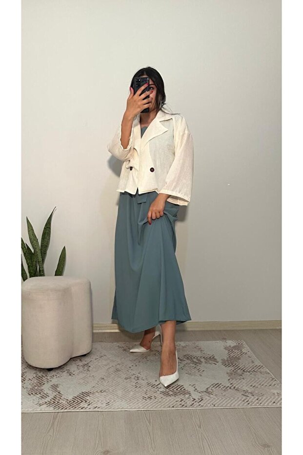 Perfect Combination: Fabric Dress and Coat