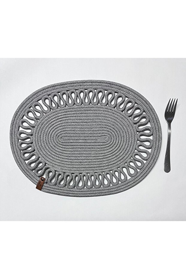 Decorative Wavy Jute Woven Placemat Oval Tripot Gray