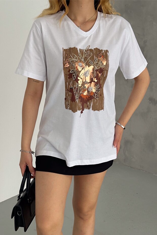 Women's White V-Neck Plus Size Flower Sequin Sequin Embroidered 100% Cotton Plus Size T-Shirt