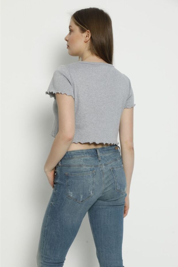 تيكس رمادي قصير من الأمام بأزرار - 4