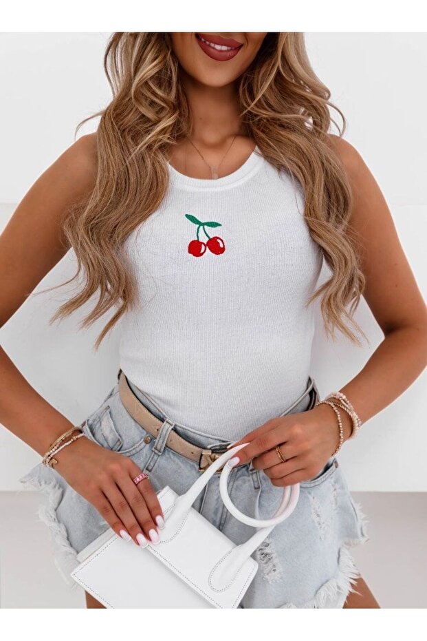 Kirazlı Kolsuz Crop