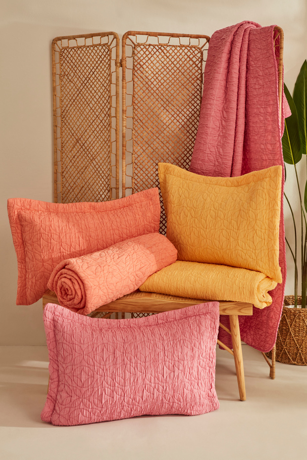 Fuchsia Rody Double Bedspread - 7