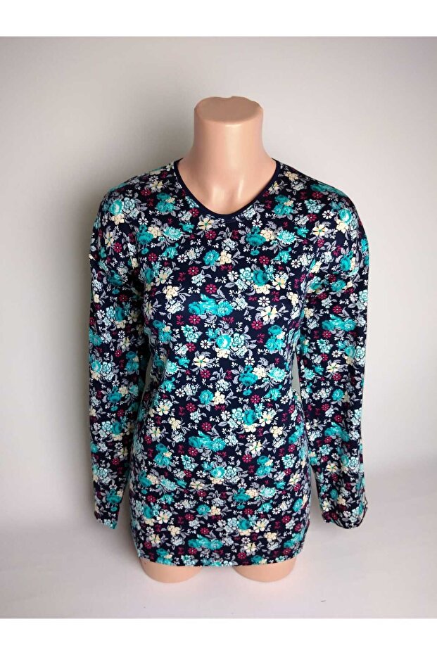 Women's Black Green V-Neck Long Sleeve Side Slit Summer Viscose Stretch Fabric Mom T- Jersey Blouse