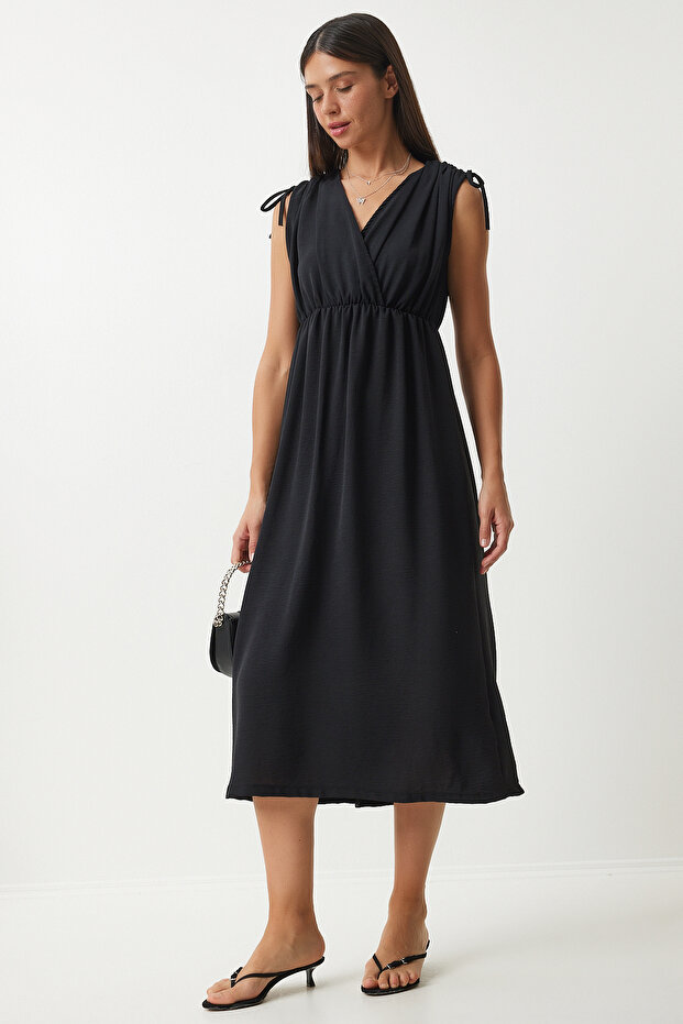Black Wraped Collar Gathered Women's Dress - AN00201